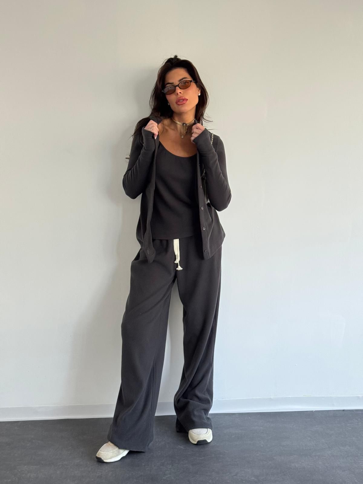 3c1ea17f-c5e7-4d55-9085-cc17b906dc47-2